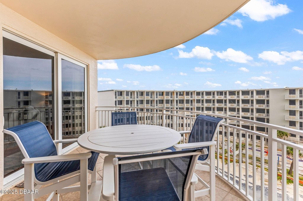 Daytona Beach Shores, Florida, 32118, United States, 3 Bedrooms Bedrooms, ,3 BathroomsBathrooms,Residential,Forsale,1964566