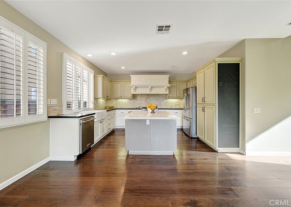 Temecula, California, 92592, United States, 4 Bedrooms Bedrooms, ,3 BathroomsBathrooms,Residential,Forsale,2007704