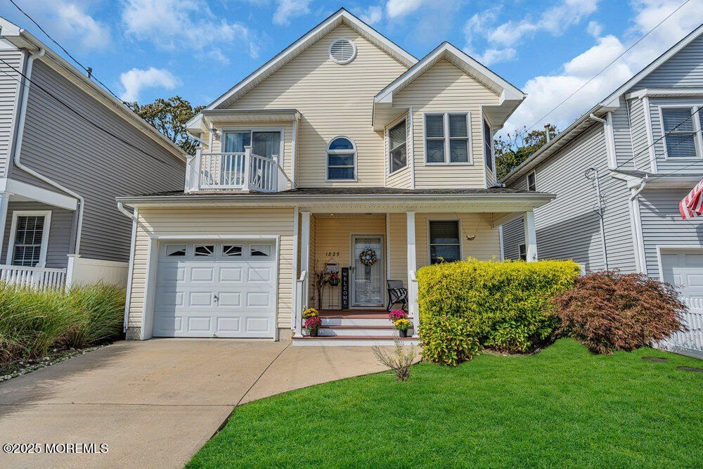 Lake Como, New Jersey, 07719, United States, 4 Bedrooms Bedrooms, ,2.5 BathroomsBathrooms,Residential,Forsale,1953830