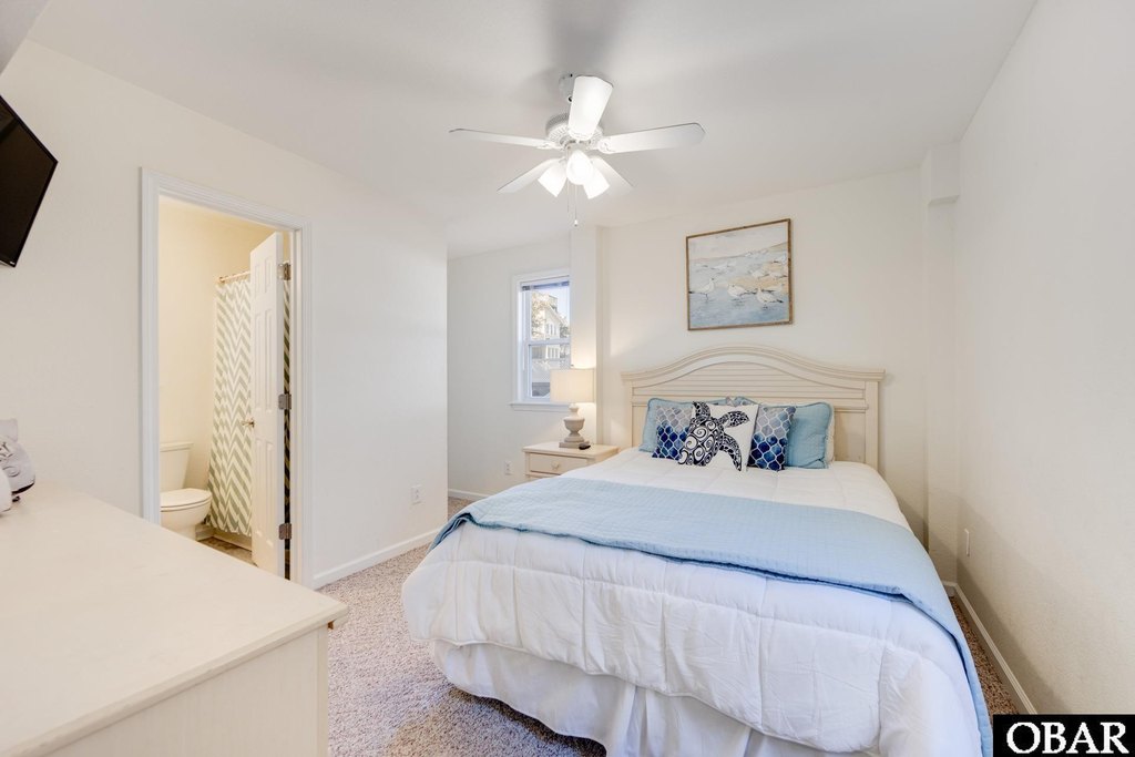 Corolla, North Carolina, 27927, United States, 5 Bedrooms Bedrooms, ,3 BathroomsBathrooms,Residential,Forsale,2010251