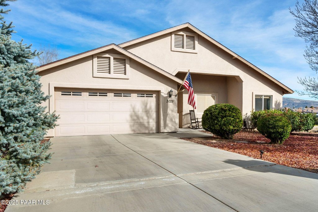 Prescott, Arizona, 86301, United States, 3 Bedrooms Bedrooms, ,4 BathroomsBathrooms,Residential,Forsale,2011279