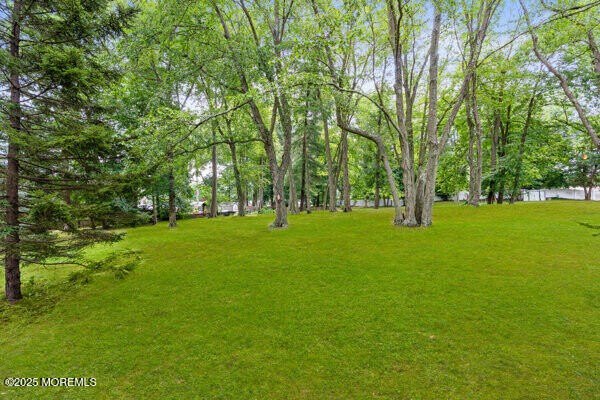 Tinton Falls, New Jersey, 07724, United States, 5 Bedrooms Bedrooms, ,2.5 BathroomsBathrooms,Residential,Forsale,1972265