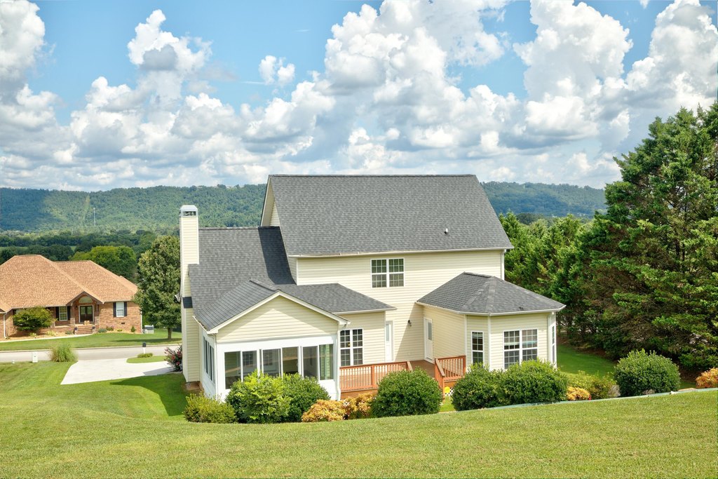 Ringgold, Georgia, 30736, United States, 3 Bedrooms Bedrooms, ,2.5 BathroomsBathrooms,Residential,Forsale,2011257