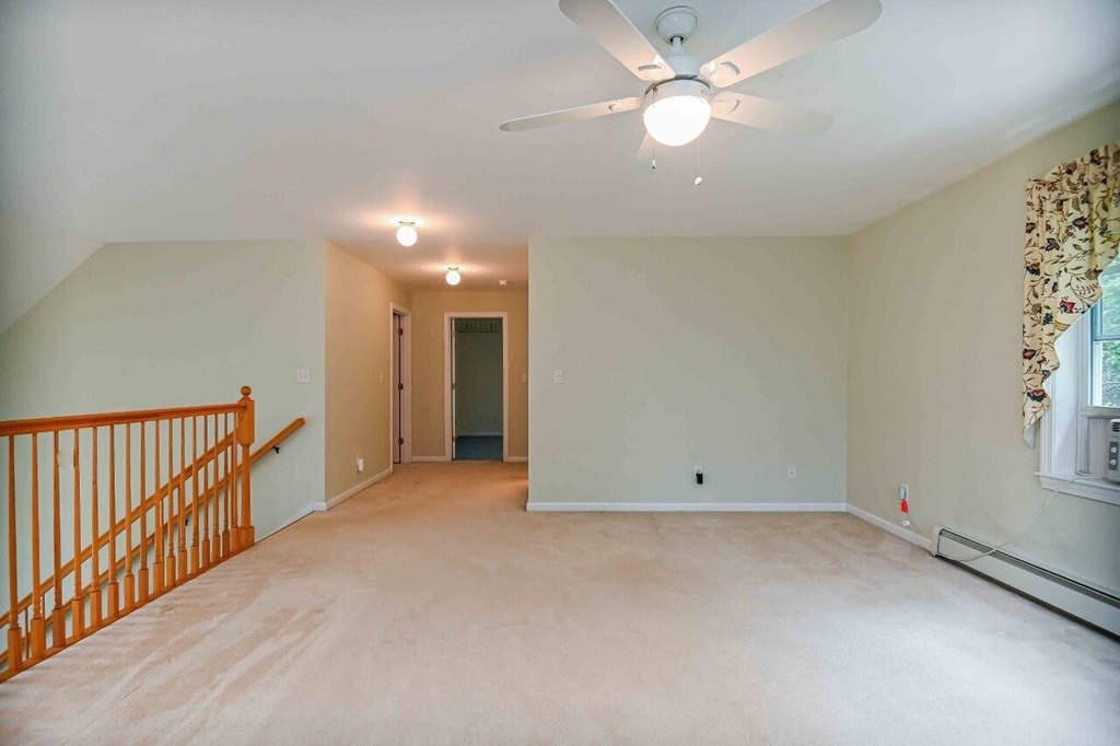 York, Maine, 03909, United States, 2 Bedrooms Bedrooms, ,2 BathroomsBathrooms,Residential,Forsale,1941227