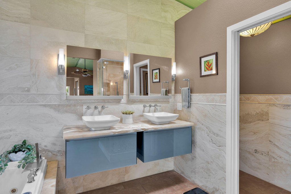 Plantation Key, Florida, 33070, United States, 3 Bedrooms Bedrooms, ,4 BathroomsBathrooms,Residential,Forsale,1971995