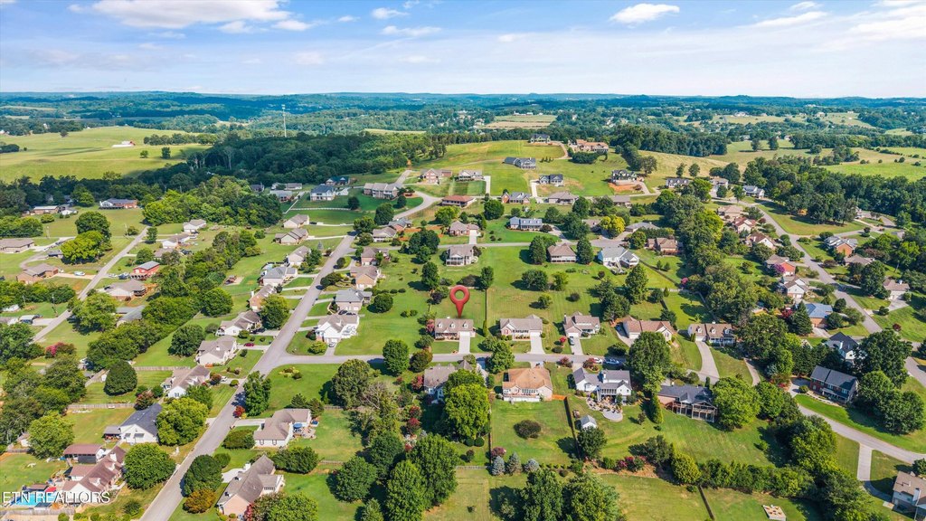 Maryville, Tennessee, 37801, United States, 3 Bedrooms Bedrooms, ,2.5 BathroomsBathrooms,Residential,Forsale,1910242