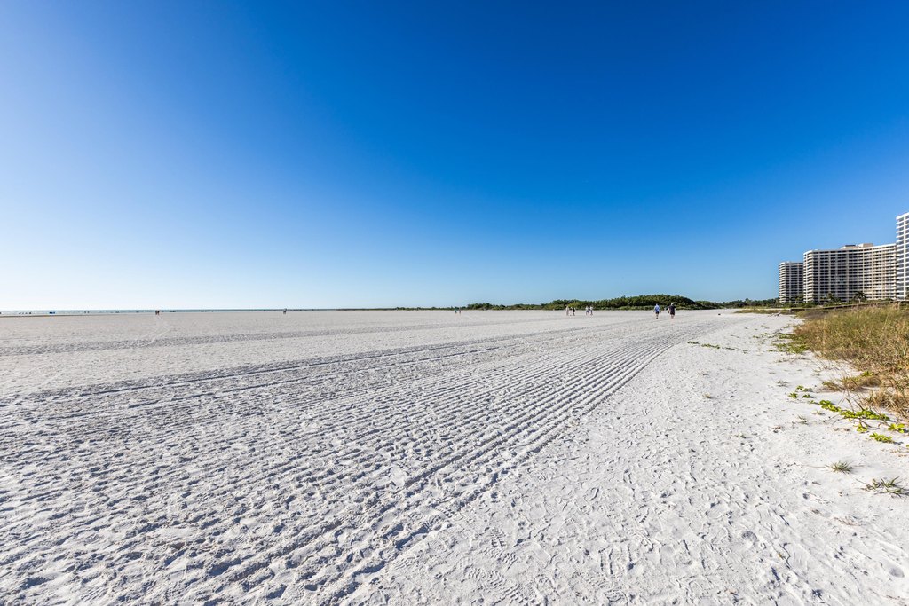 Marco Island, Florida, 34145, United States, 2 Bedrooms Bedrooms, ,2 BathroomsBathrooms,Residential,Forsale,1971920