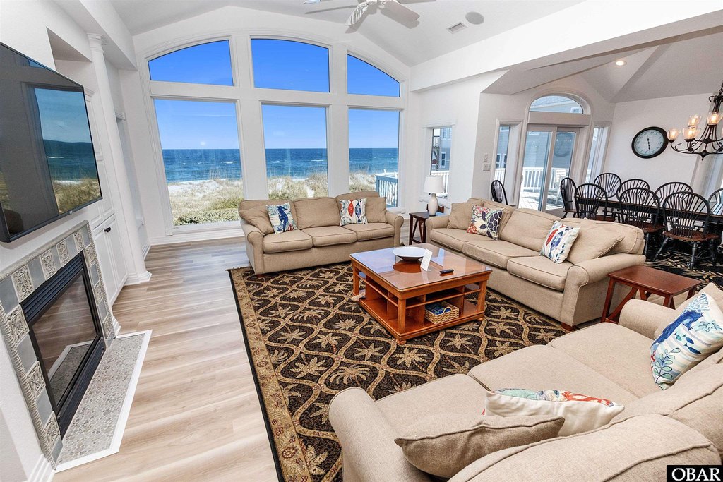 Duck, North Carolina, 27949, United States, 8 Bedrooms Bedrooms, ,7.5 BathroomsBathrooms,Residential,Forsale,1993781