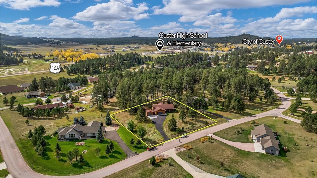 Custer, South Dakota, 57730, United States, 3 Bedrooms Bedrooms, ,2 BathroomsBathrooms,Residential,Forsale,1962258