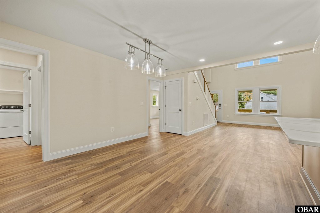 Manteo, North Carolina, 27954, United States, 3 Bedrooms Bedrooms, ,2.5 BathroomsBathrooms,Residential,Forsale,2008062