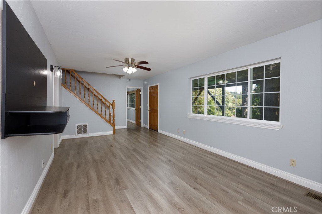 Crestline, California, 92325, United States, 5 Bedrooms Bedrooms, ,4 BathroomsBathrooms,Residential,Forsale,1971046