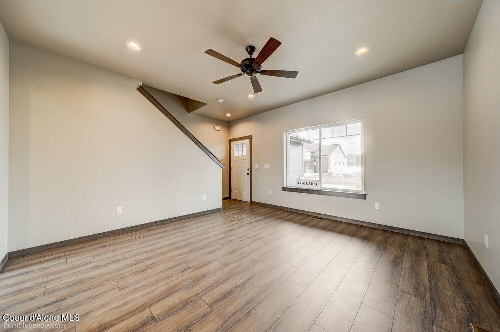 Post Falls, Idaho, 83854, United States, 4 Bedrooms Bedrooms, ,2.5 BathroomsBathrooms,Residential,Forsale,1984590