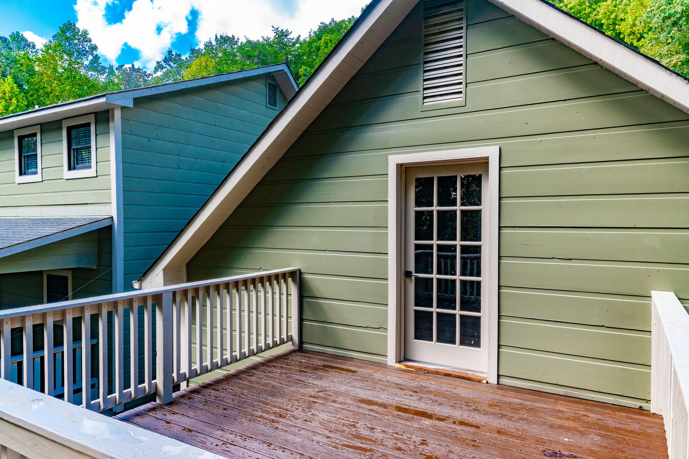 Flintstone, Georgia, 30725, United States, 5 Bedrooms Bedrooms, ,3 BathroomsBathrooms,Residential,Forsale,1963596