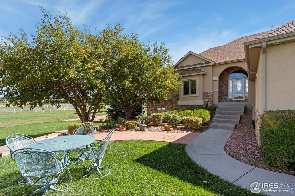 Severance, Colorado, 80610, United States, 5 Bedrooms Bedrooms, ,3.5 BathroomsBathrooms,Residential,Forsale,1967206