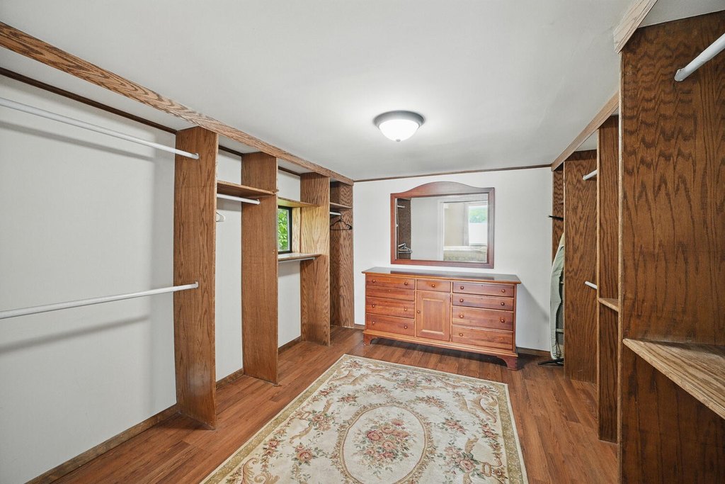 Monmouth, Maine, 04259, United States, 4 Bedrooms Bedrooms, ,3 BathroomsBathrooms,Residential,Forsale,2004721