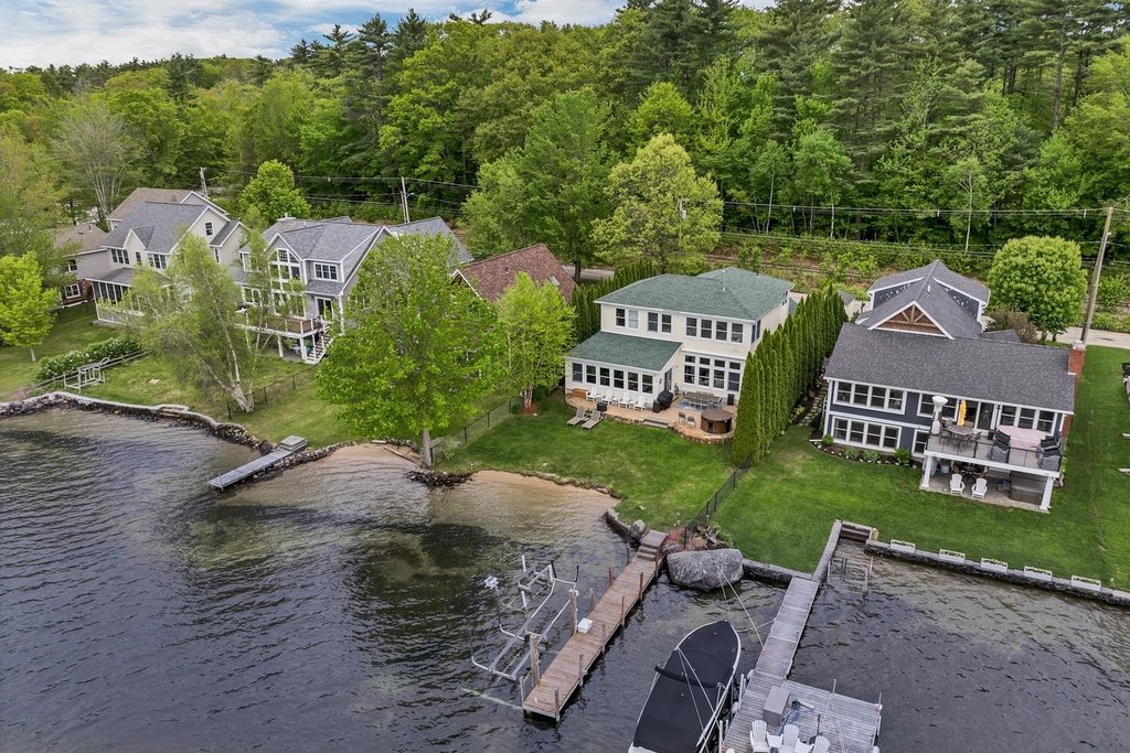 Laconia, New Hampshire, 03246, United States, 5 Bedrooms Bedrooms, ,3 BathroomsBathrooms,Residential,Forsale,1893890