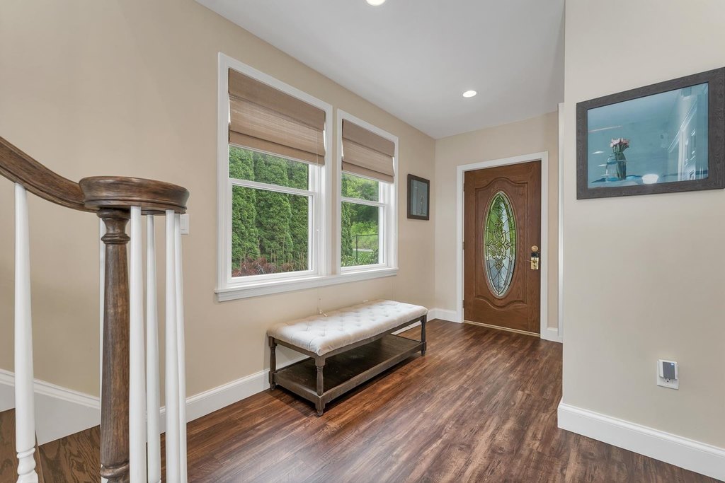 Laconia, New Hampshire, 03246, United States, 5 Bedrooms Bedrooms, ,3 BathroomsBathrooms,Residential,Forsale,1893890