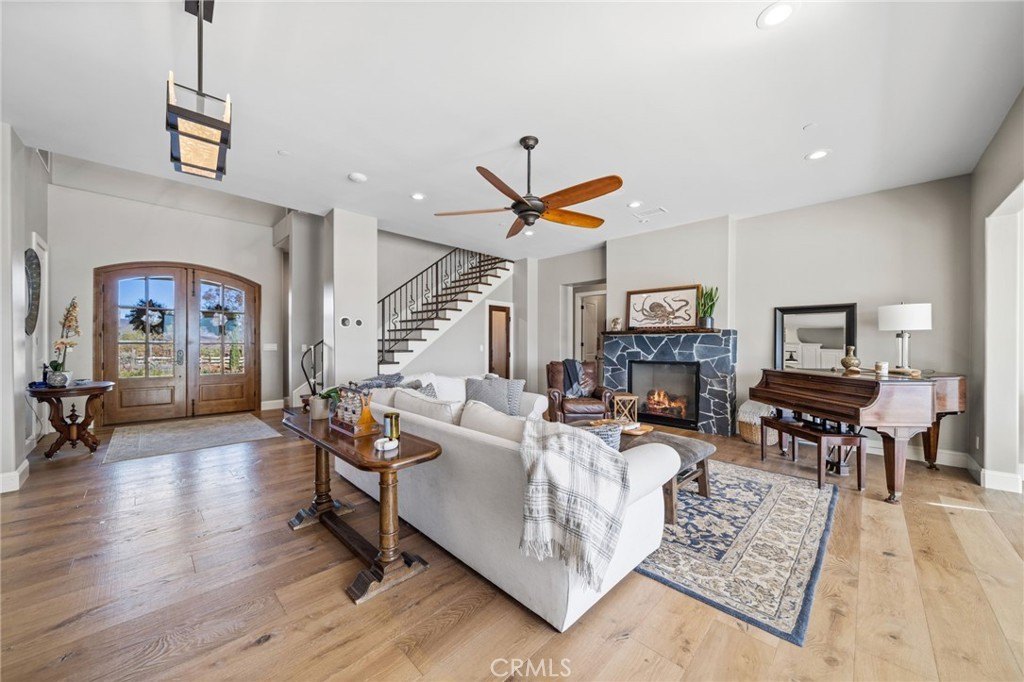 Temecula, California, 92591, United States, 7 Bedrooms Bedrooms, ,6.5 BathroomsBathrooms,Residential,Forsale,1959783