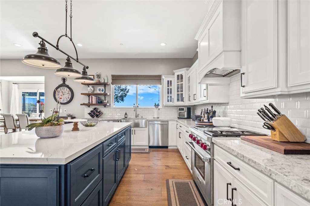 Temecula, California, 92591, United States, 7 Bedrooms Bedrooms, ,6.5 BathroomsBathrooms,Residential,Forsale,1959783