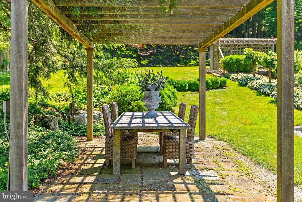 LEBANON, New Jersey, 08833, United States, 4 Bedrooms Bedrooms, ,2.5 BathroomsBathrooms,Residential,Forsale,1929517