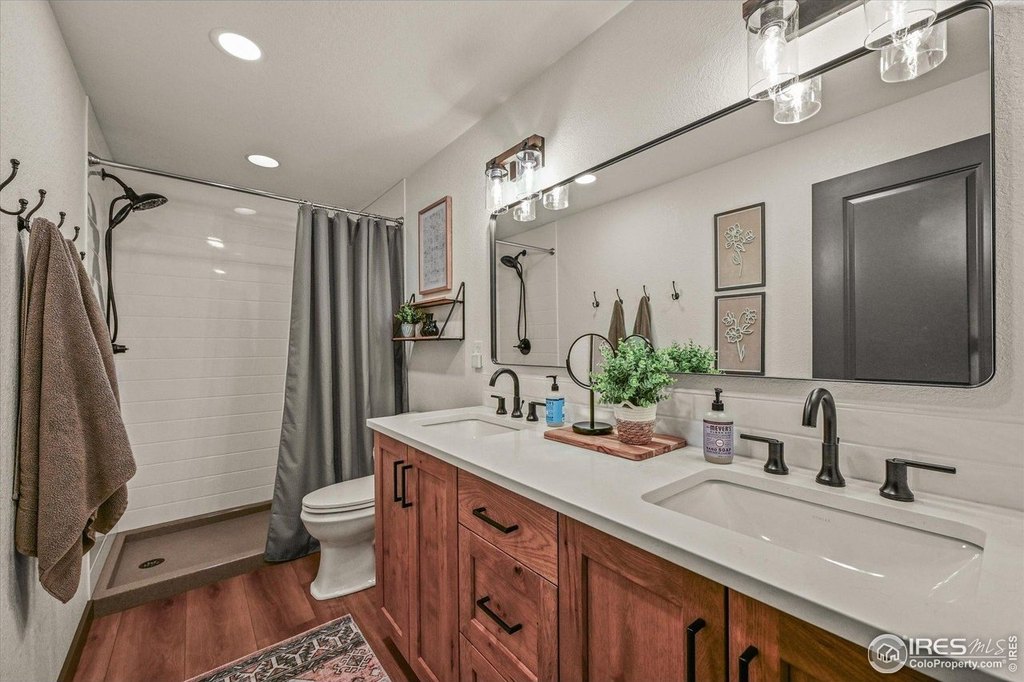 Wellington, Colorado, 80549, United States, 3 Bedrooms Bedrooms, ,2.5 BathroomsBathrooms,Residential,Forsale,2014285