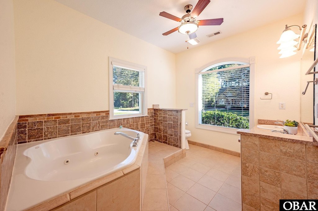 Powells Point, North Carolina, 27966, United States, 3 Bedrooms Bedrooms, ,2.5 BathroomsBathrooms,Residential,Forsale,1951929