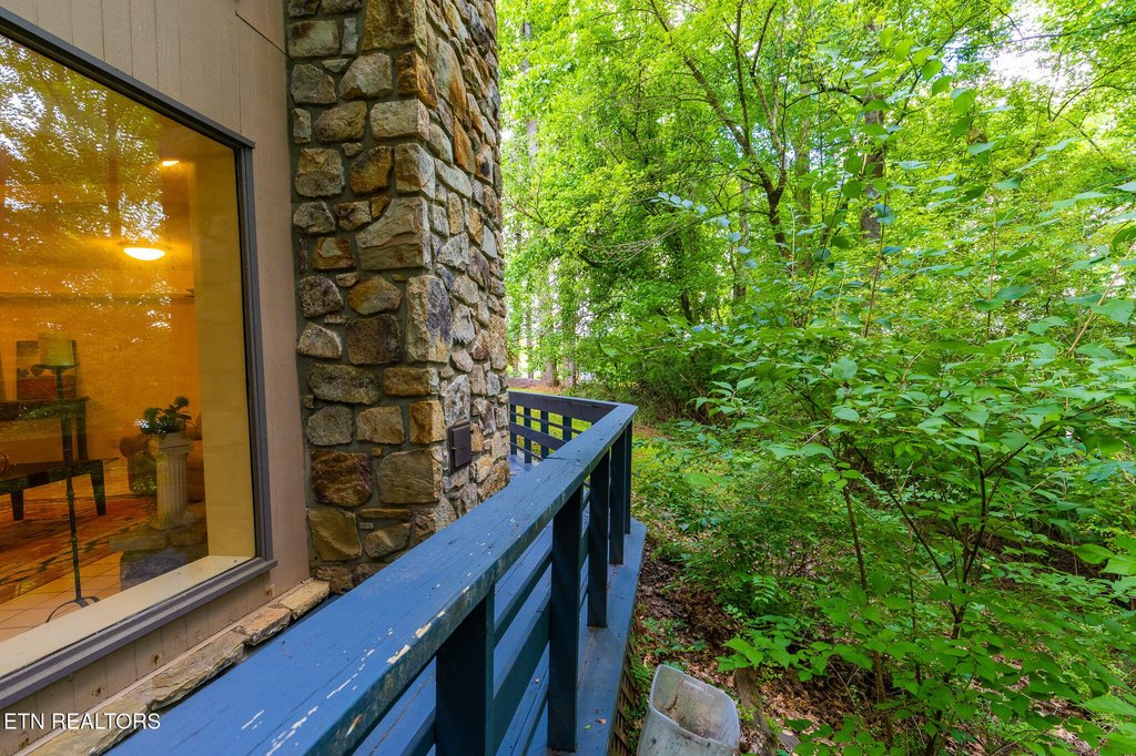 Knoxville, Tennessee, 37919, United States, 4 Bedrooms Bedrooms, ,3.5 BathroomsBathrooms,Residential,Forsale,1893800