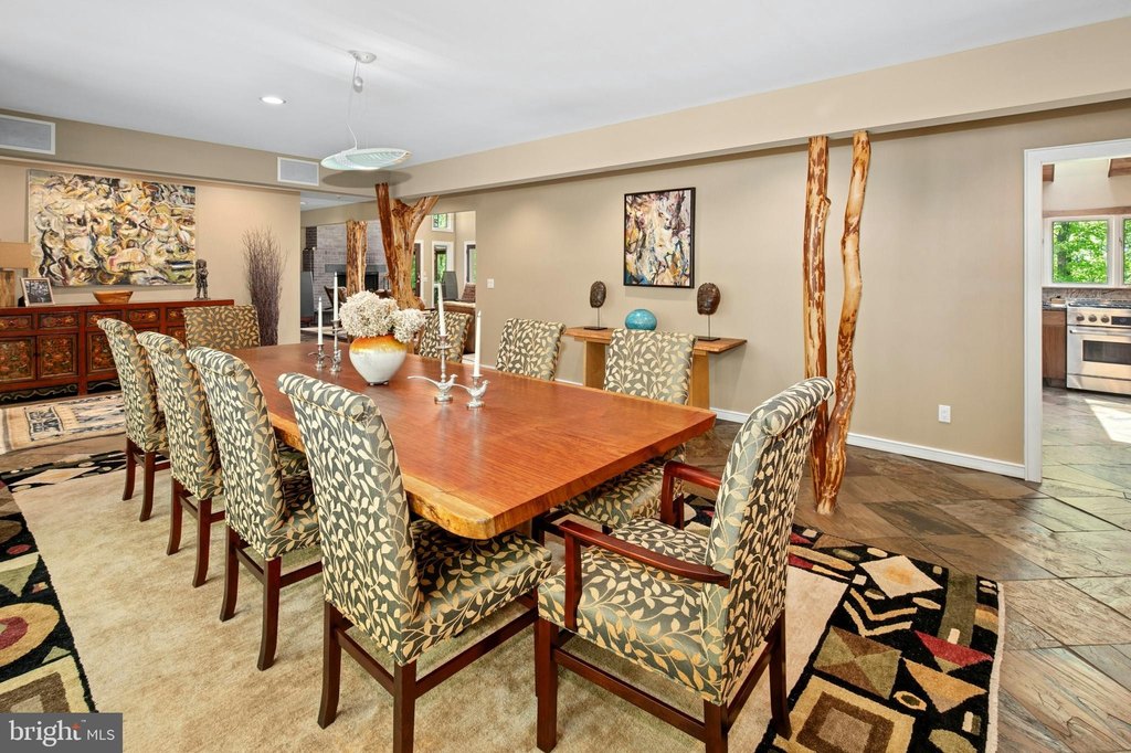 HENRYVILLE, Pennsylvania, 18332, United States, 6 Bedrooms Bedrooms, ,7.5 BathroomsBathrooms,Residential,Forsale,2014635