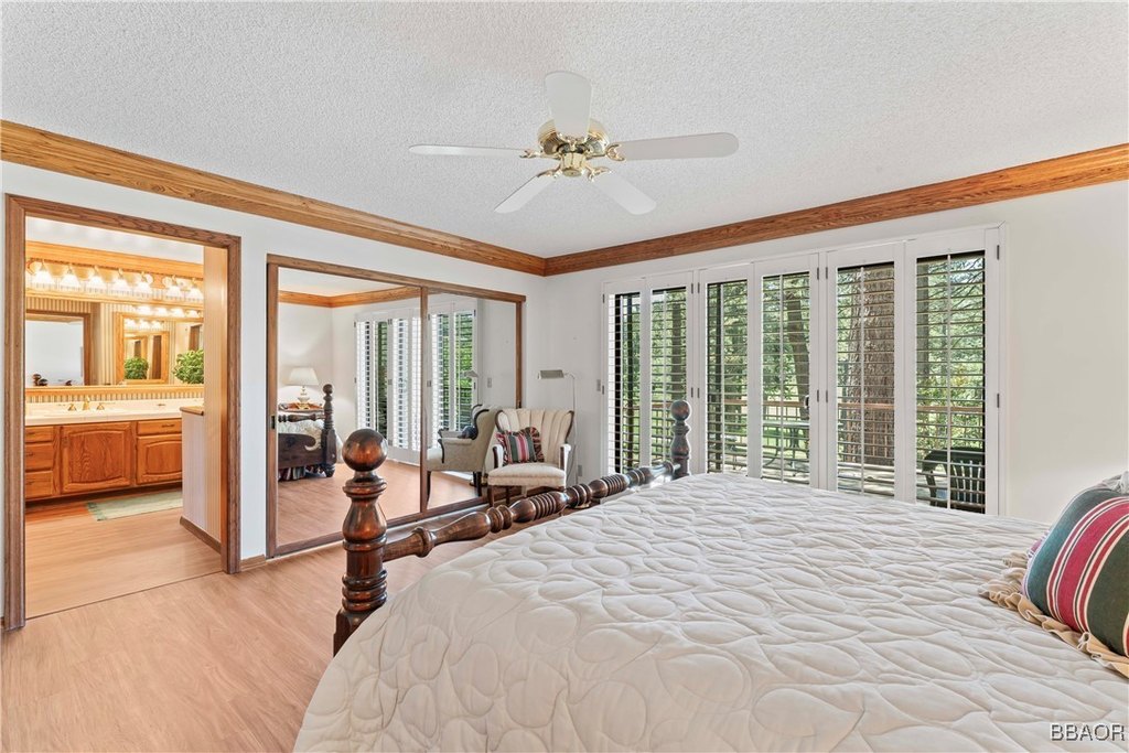 Lake Arrowhead, California, 92352, United States, 5 Bedrooms Bedrooms, ,5 BathroomsBathrooms,Residential,Forsale,1886287