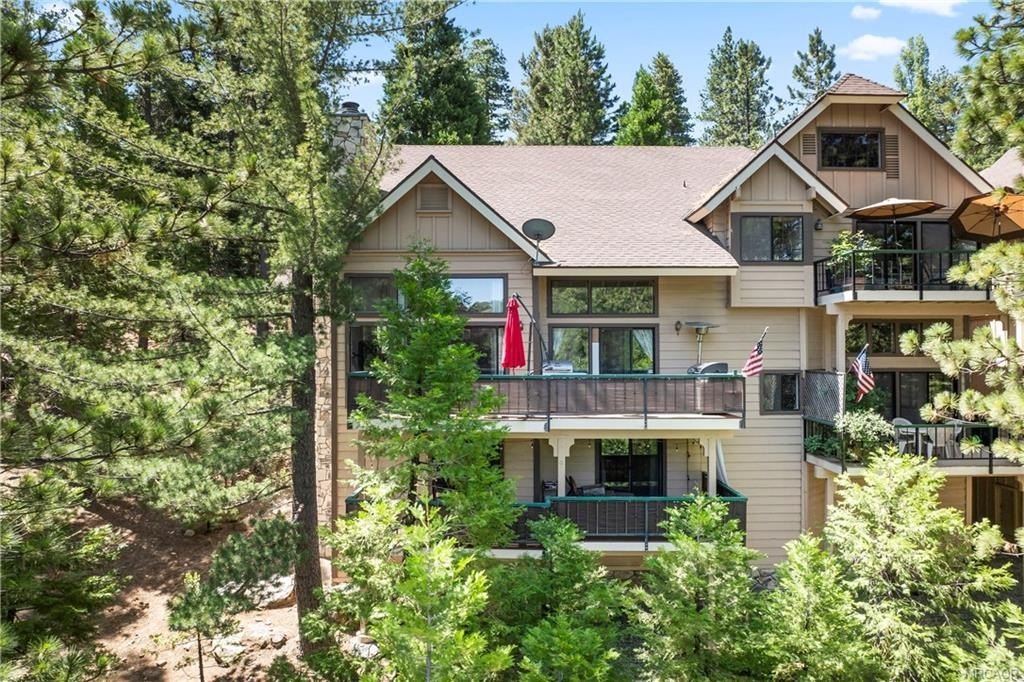Lake Arrowhead, California, 92352, United States, 3 Bedrooms Bedrooms, ,3 BathroomsBathrooms,Residential,Forsale,1953303