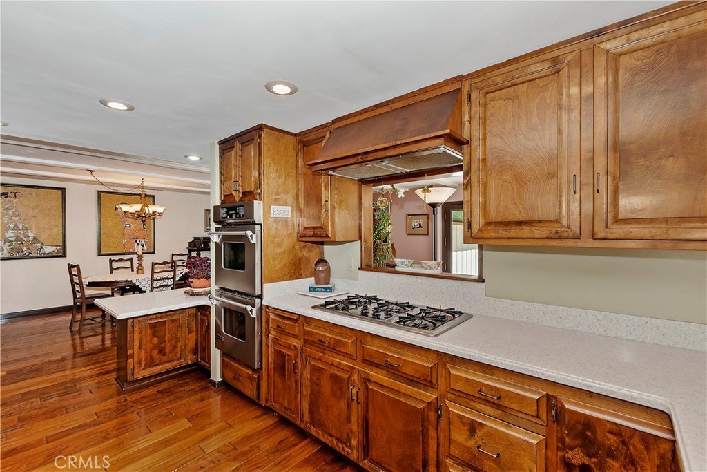 Crestline, California, 92325, United States, 3 Bedrooms Bedrooms, ,2 BathroomsBathrooms,Residential,Forsale,2013198