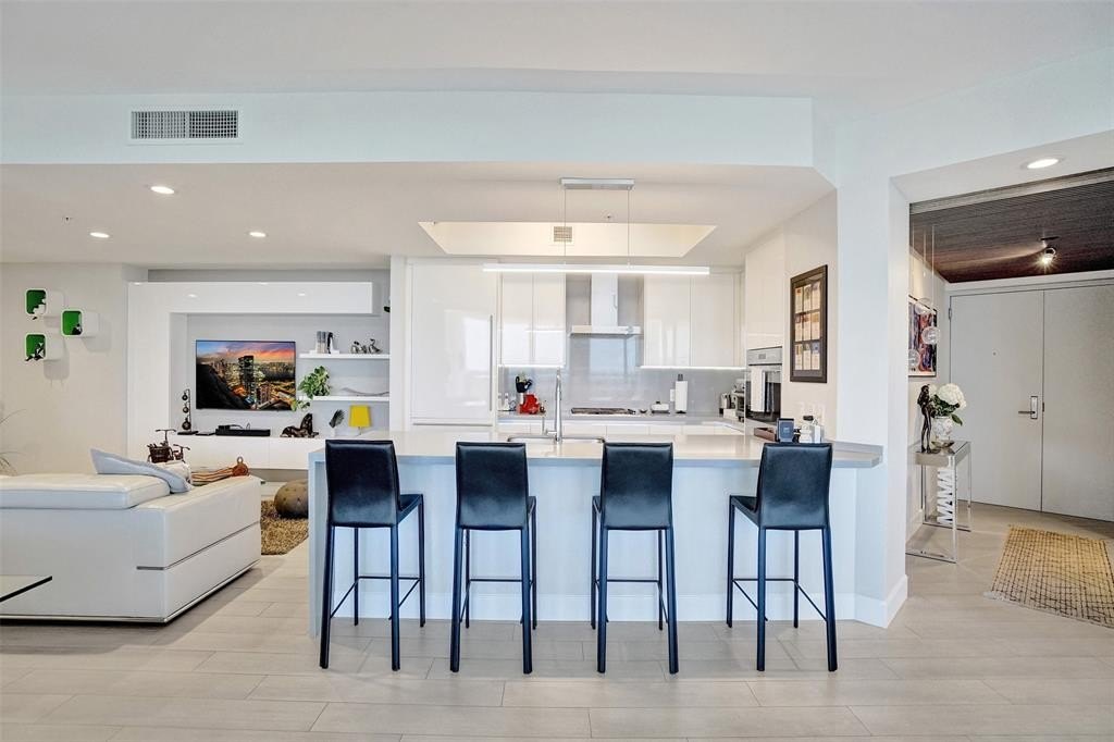 Fort Lauderdale, Florida, 33304, United States, 3 Bedrooms Bedrooms, ,3.5 BathroomsBathrooms,Residential,Forsale,2011620