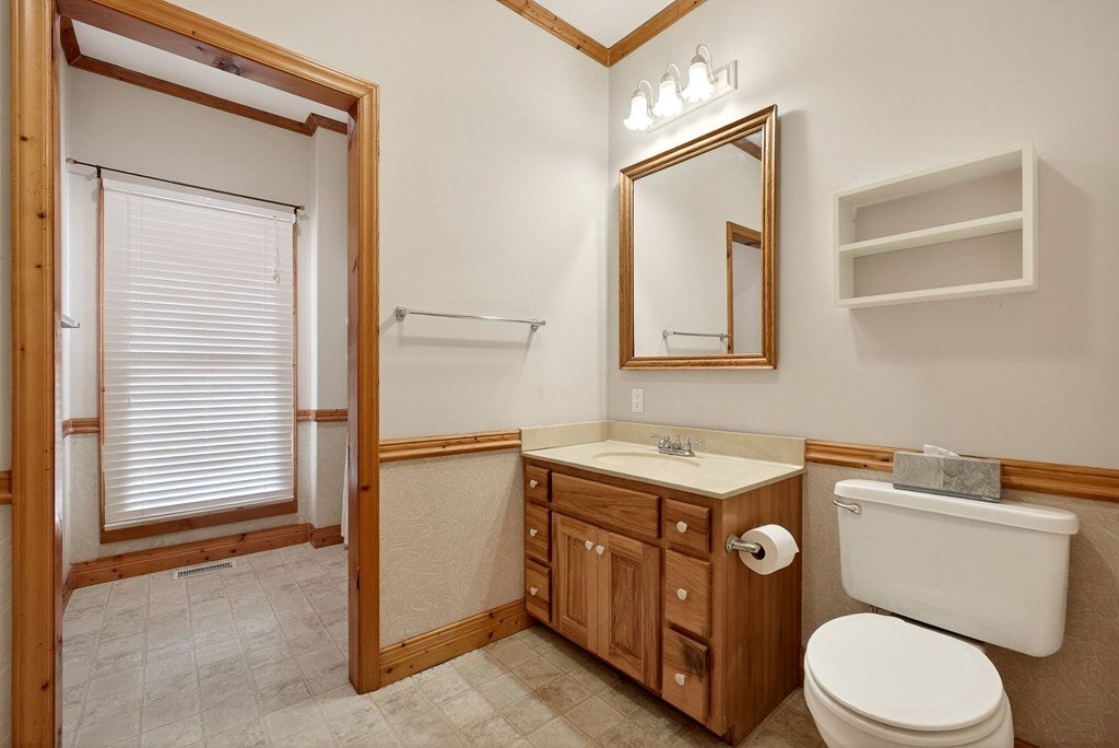 Sparta, Tennessee, 38583, United States, 3 Bedrooms Bedrooms, ,3 BathroomsBathrooms,Residential,Forsale,2010948