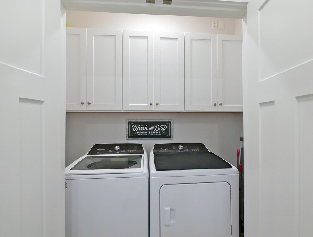 Harrison, Tennessee, 37341, United States, 2 Bedrooms Bedrooms, ,2 BathroomsBathrooms,Residential,Forsale,2011263