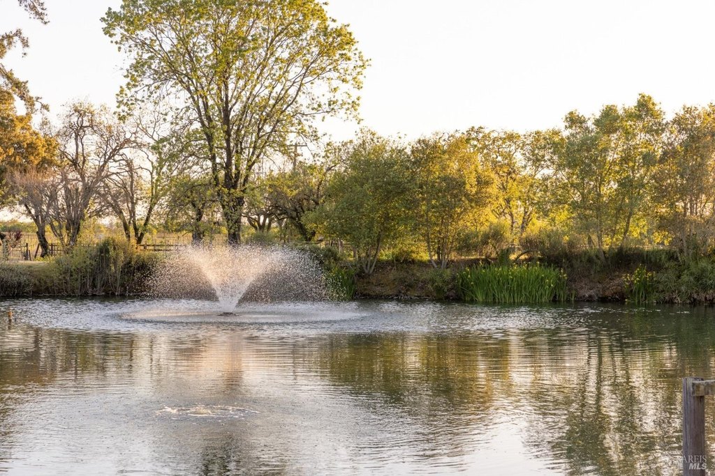 Windsor, California, 95492, United States, 5 Bedrooms Bedrooms, ,4 BathroomsBathrooms,Residential,Forsale,2004744