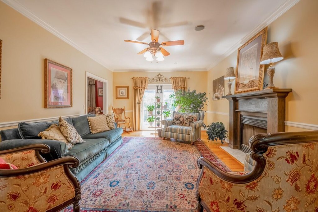 Calhoun, Georgia, 30701, United States, 5 Bedrooms Bedrooms, ,4.5 BathroomsBathrooms,Residential,Forsale,2004688