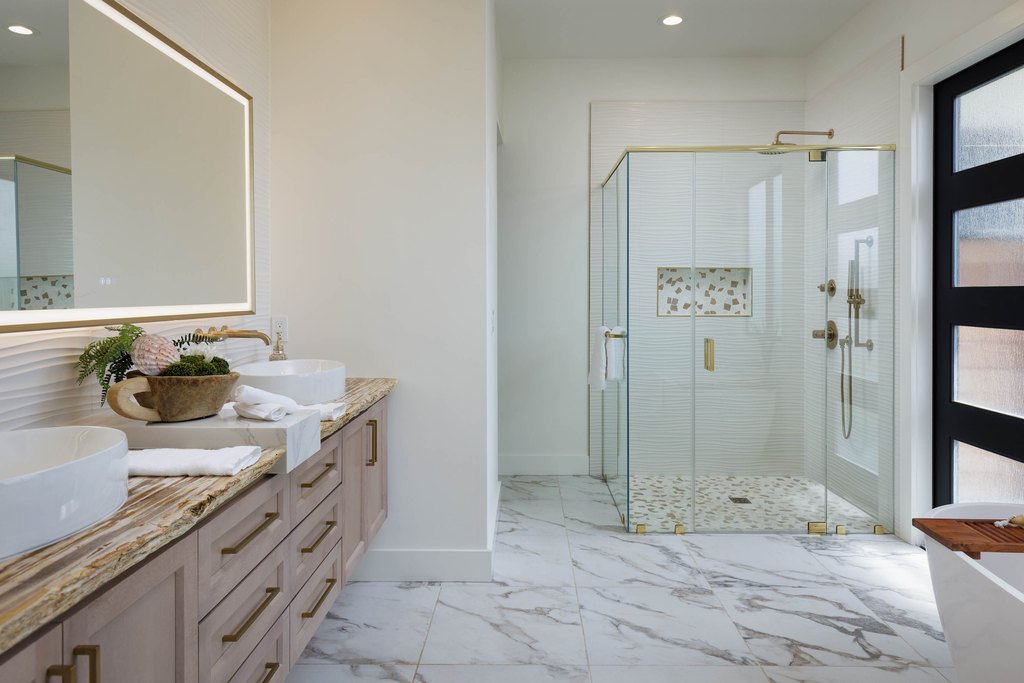 Kamuela, Hawaii, 96743, United States, 4 Bedrooms Bedrooms, ,4 BathroomsBathrooms,Residential,Forsale,1989825