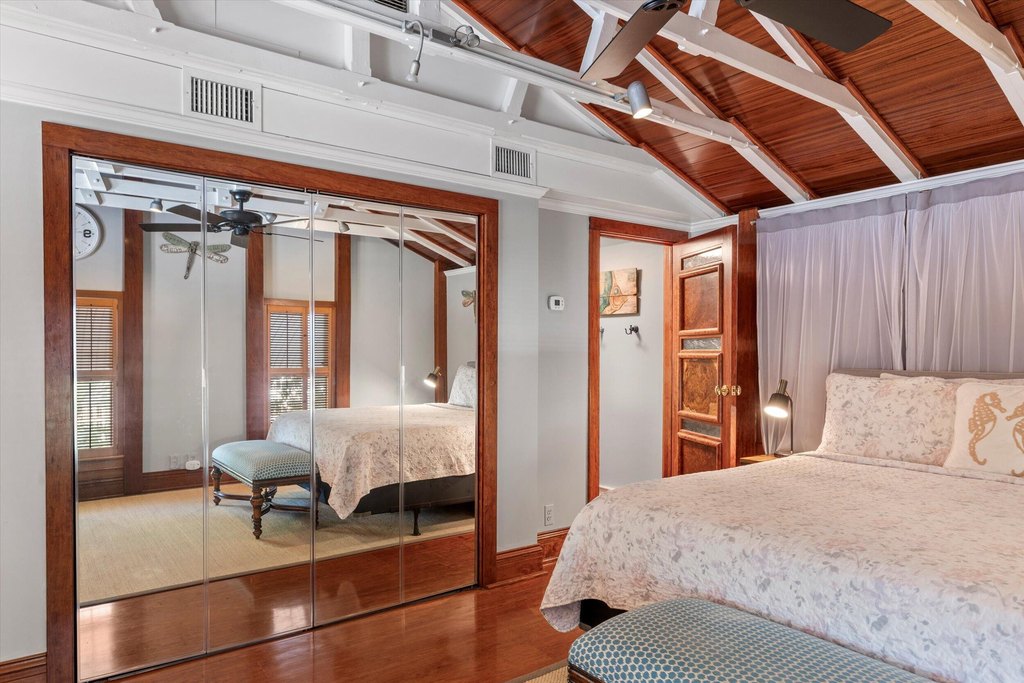 Key West, Florida, 33040, United States, 3 Bedrooms Bedrooms, ,1.5 BathroomsBathrooms,Residential,Forsale,1972001