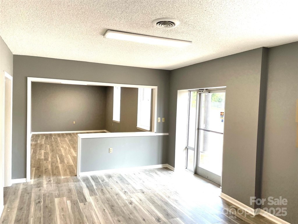 Gastonia, North Carolina, 28052, United States, ,Residential,Forsale,1985971