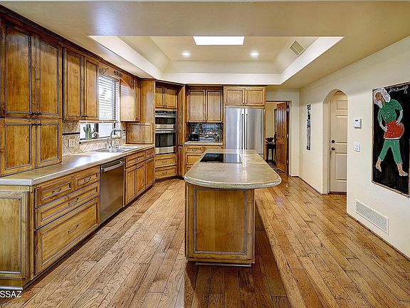 Tucson, Arizona, 85718, United States, 4 Bedrooms Bedrooms, ,3 BathroomsBathrooms,Residential,Forsale,1963534