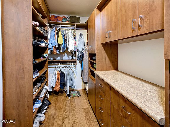 Tucson, Arizona, 85718, United States, 4 Bedrooms Bedrooms, ,3 BathroomsBathrooms,Residential,Forsale,1963534