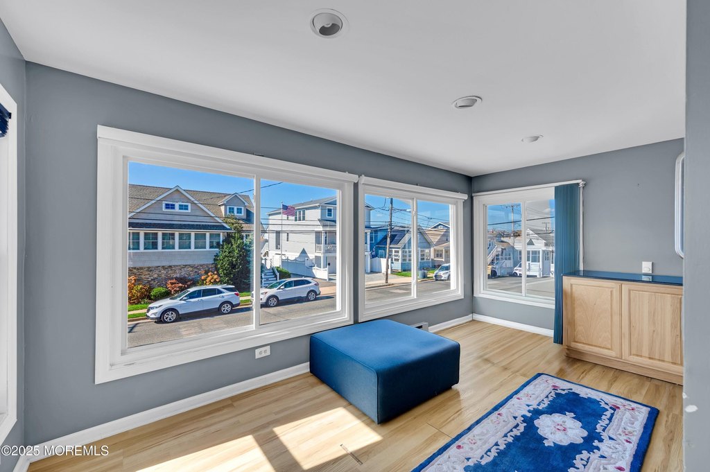 Manasquan, New Jersey, 08736, United States, 2 Bedrooms Bedrooms, ,1 BathroomBathrooms,Residential,Forsale,1984552