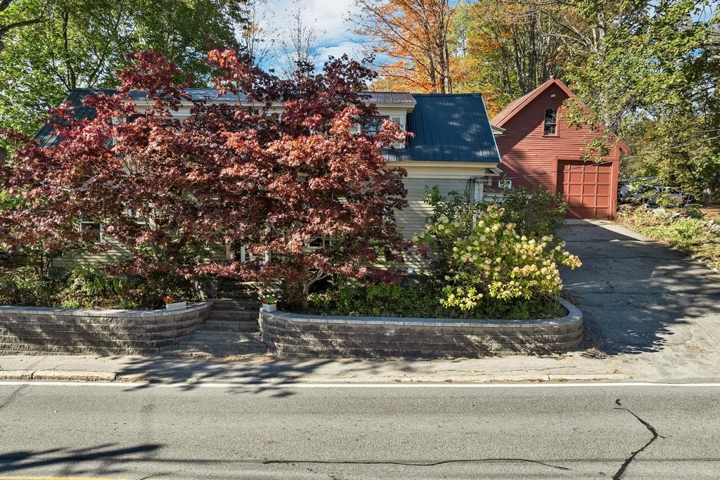 Wolfeboro, New Hampshire, 03894, United States, 3 Bedrooms Bedrooms, ,3 BathroomsBathrooms,Residential,Forsale,2004716