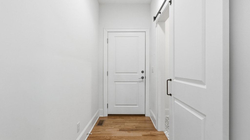 Signal Mountain, Tennessee, 37377, United States, 4 Bedrooms Bedrooms, ,3.5 BathroomsBathrooms,Residential,Forsale,2011259