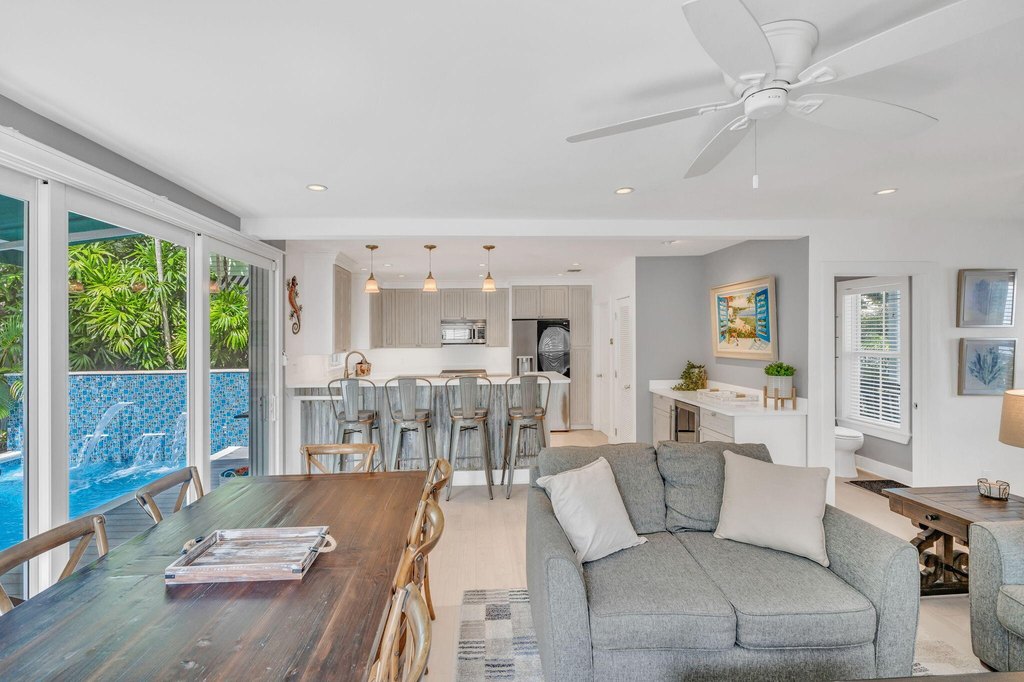 Key West, Florida, 33040, United States, 3 Bedrooms Bedrooms, ,3.5 BathroomsBathrooms,Residential,Forsale,2004350