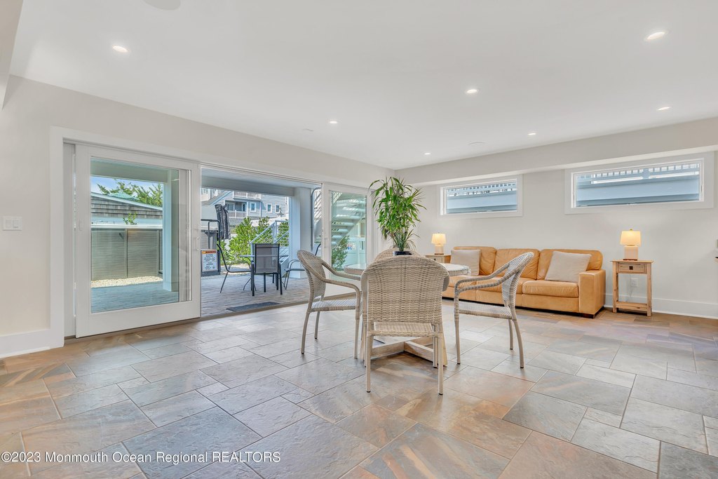 Seaside Park, New Jersey, 08752, United States, 7 Bedrooms Bedrooms, ,7 BathroomsBathrooms,Residential,Forsale,1922405