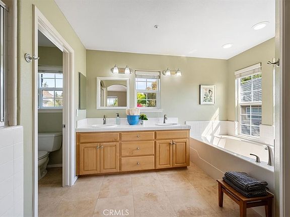 Arroyo Grande, California, 93420, United States, 3 Bedrooms Bedrooms, ,3 BathroomsBathrooms,Residential,Forsale,2009037