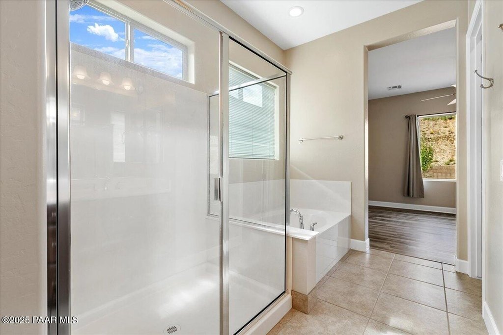 Prescott, Arizona, 86301, United States, 3 Bedrooms Bedrooms, ,2 BathroomsBathrooms,Residential,Forsale,1994058