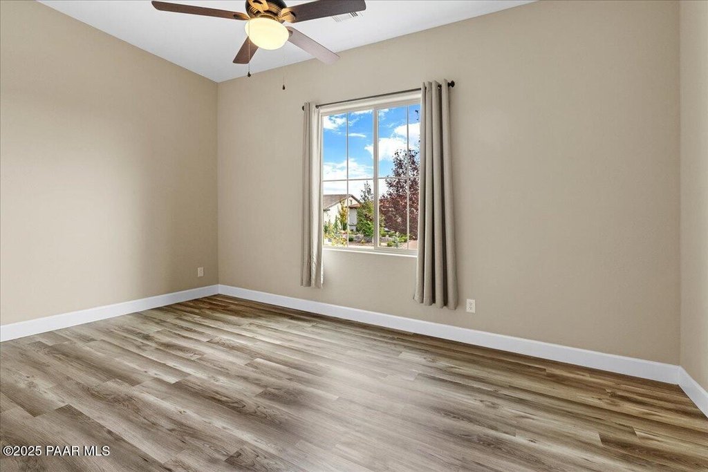 Prescott, Arizona, 86301, United States, 3 Bedrooms Bedrooms, ,2 BathroomsBathrooms,Residential,Forsale,1994058