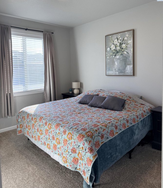 West Richland, Washington, 99353, United States, 4 Bedrooms Bedrooms, ,2 BathroomsBathrooms,Residential,Forsale,1990697